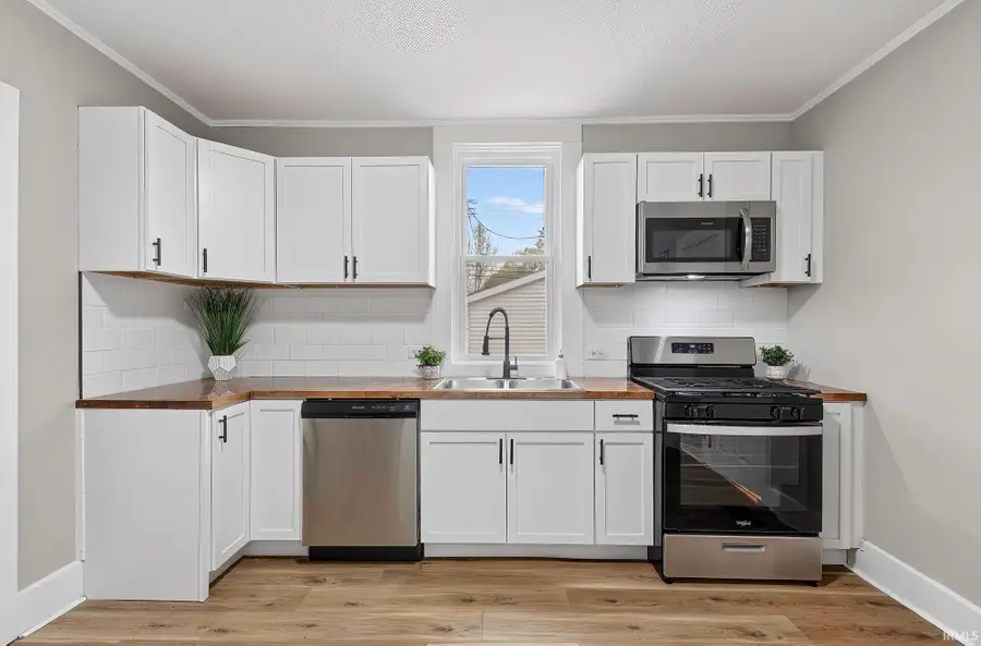 840 Elm Street, Huntington, IN 46750 - #2