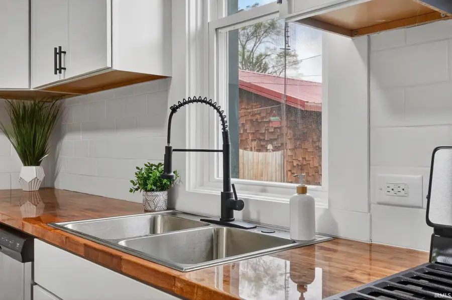 840 Elm Street, Huntington, IN 46750 - #3