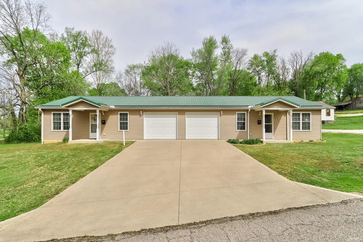 308 & 310 E Spruce Street, Petersburg, IN 47567 - #1
