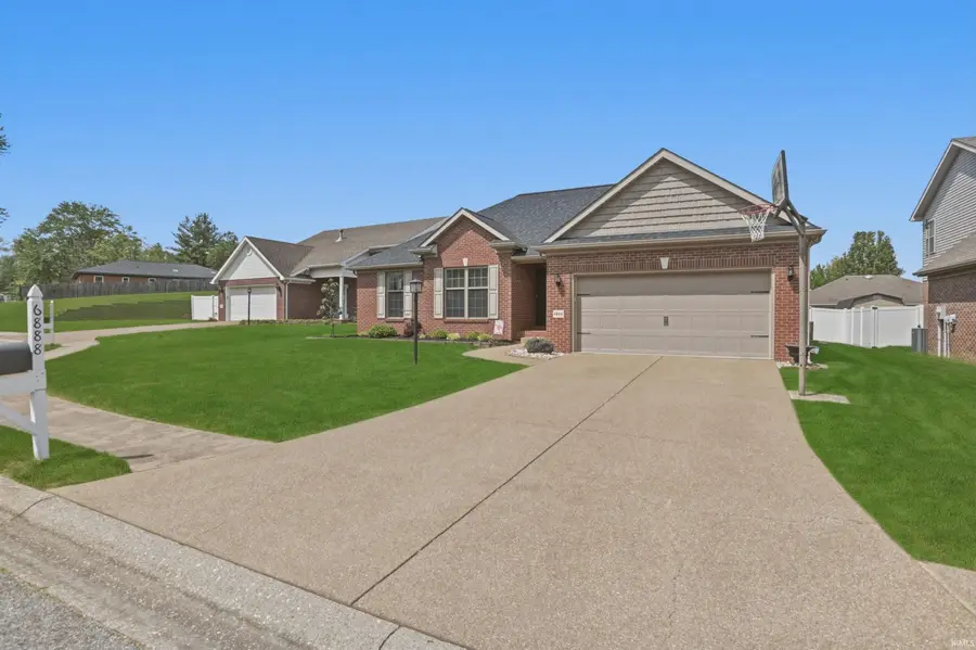 6888 Cottage Lane, Newburgh, IN 47630 - #2