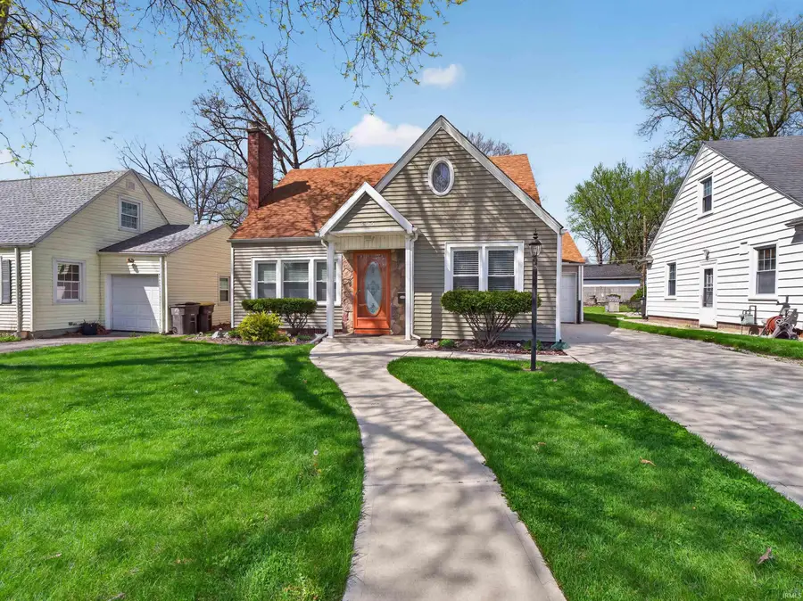 306 W Sherwood Terrace, Fort Wayne, IN 46807 - #2