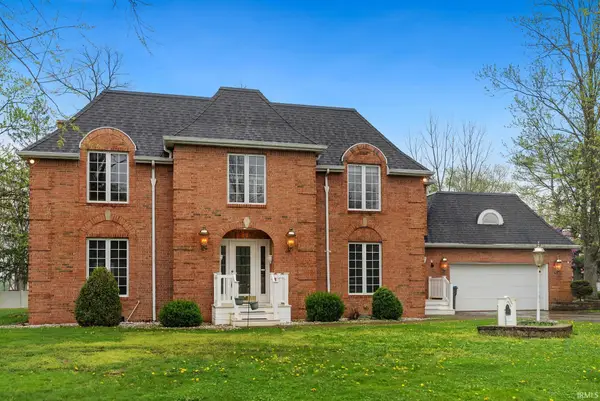 1910 Deer Trail, Warsaw, IN 46580