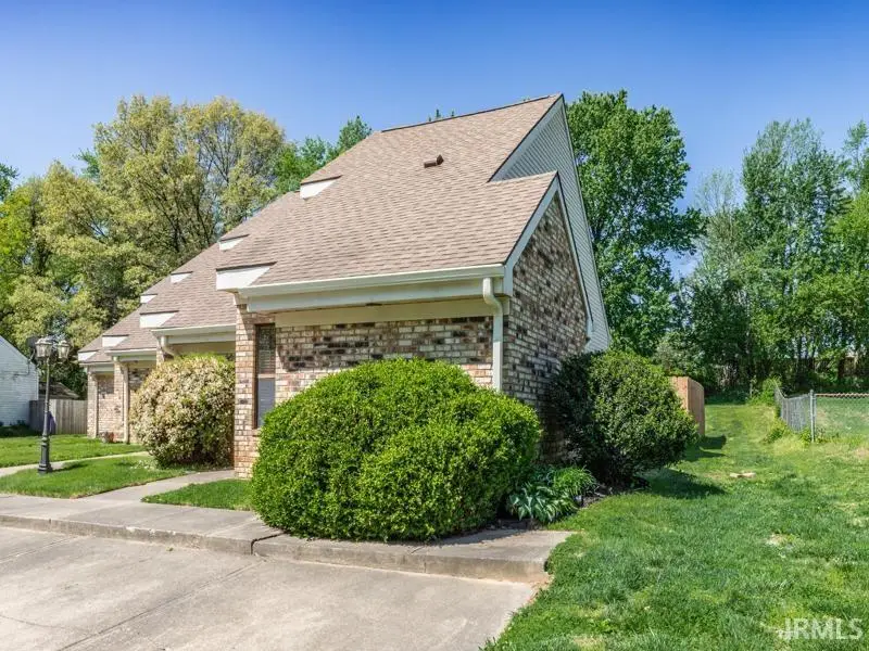 5611 Maple Lane, Newburgh, IN 47630 - #2