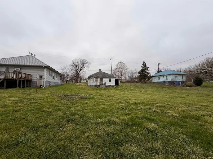 1004 N Washington Street, Bicknell, IN 47512 - #2
