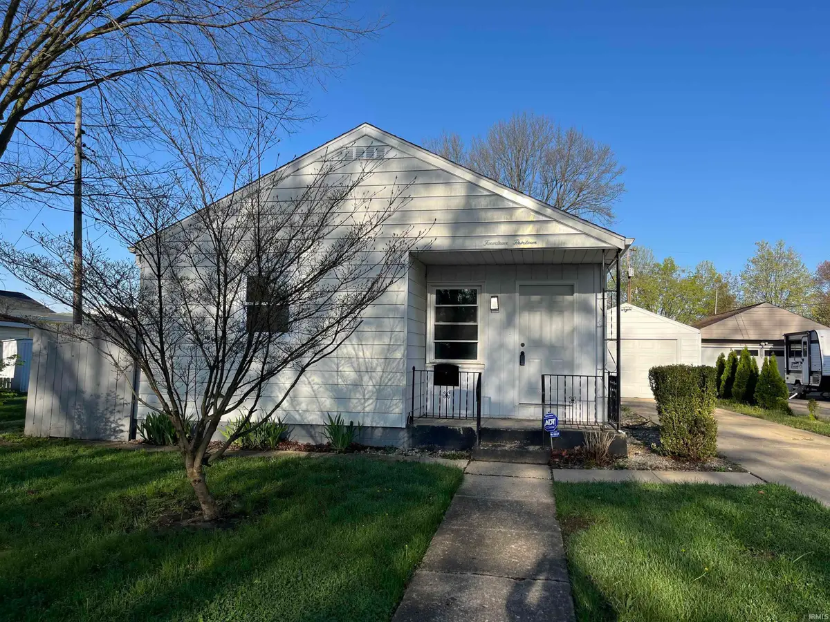 1413 N Wellington Street, South Bend, IN 46628 - #1