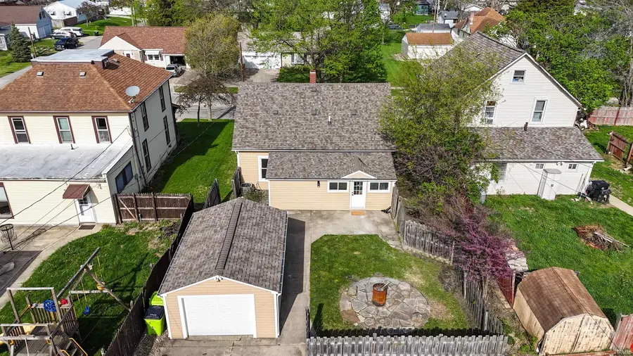 736 N Lafontaine Street, Huntington, IN 46750 - #2