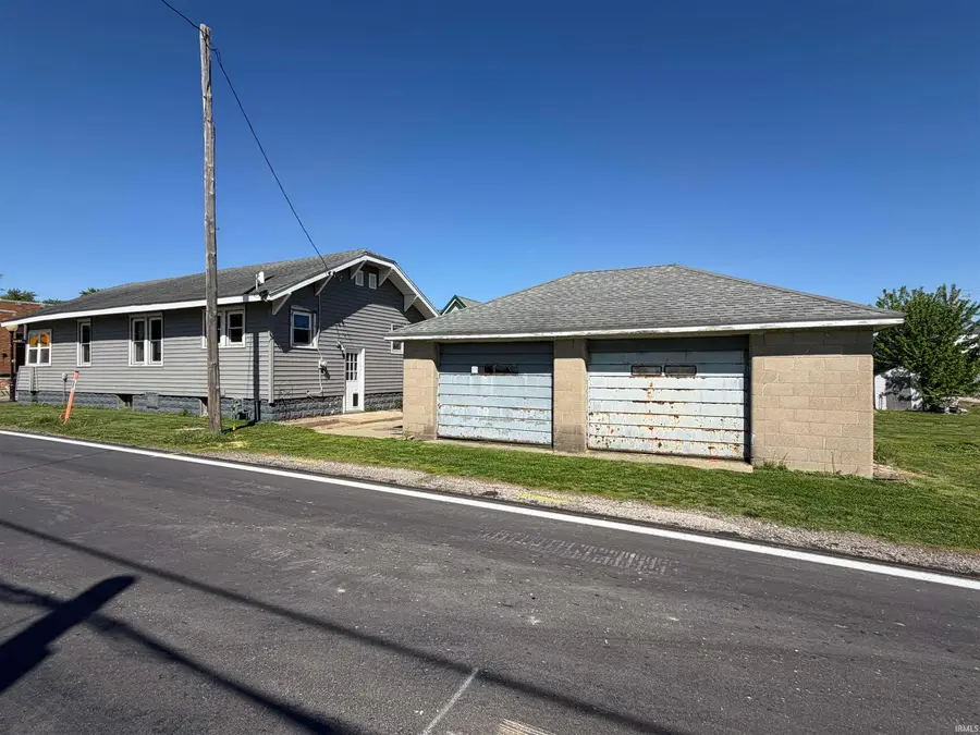 8006 E Main Street, Dugger, IN 47848 - #2