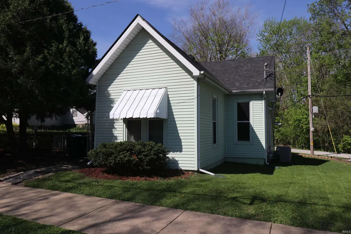 602 N Clay Street, Frankfort, IN 46041 - #1
