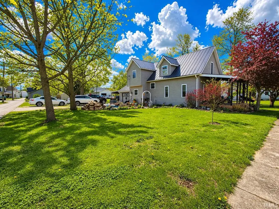 17 E Ramey Street, Rossville, IN 46065 - #2