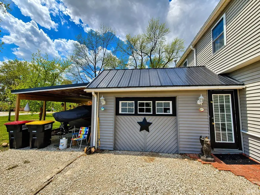 17 E Ramey Street, Rossville, IN 46065 - #3