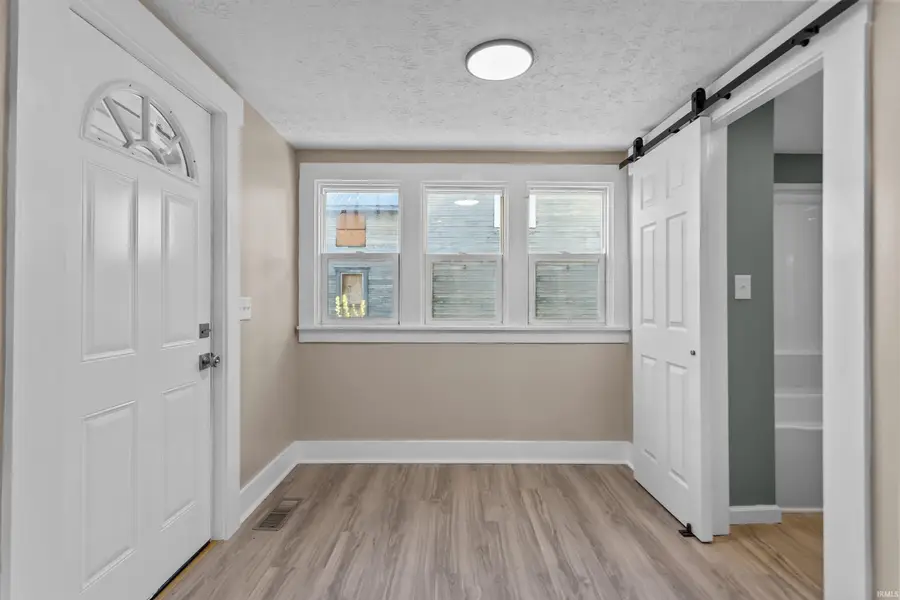 1229 N Courtland Avenue, Kokomo, IN 46901 - #3