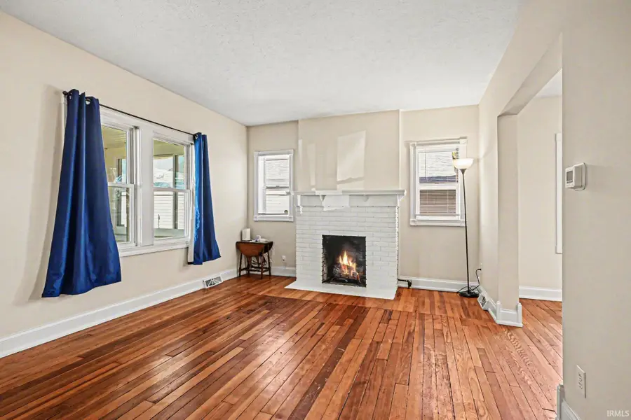 1736 Lincolnway W, Osceola, IN 46561 - #3