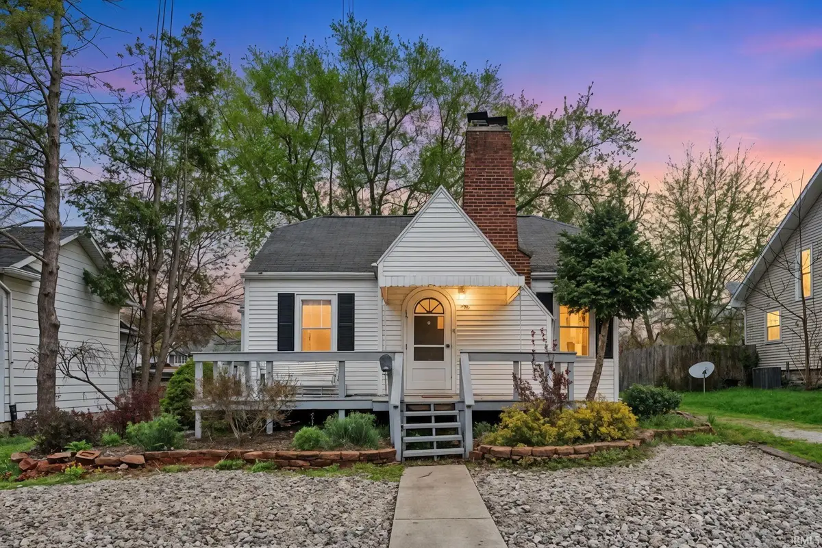 735 E Main Street, Warsaw, IN 46580 - #1