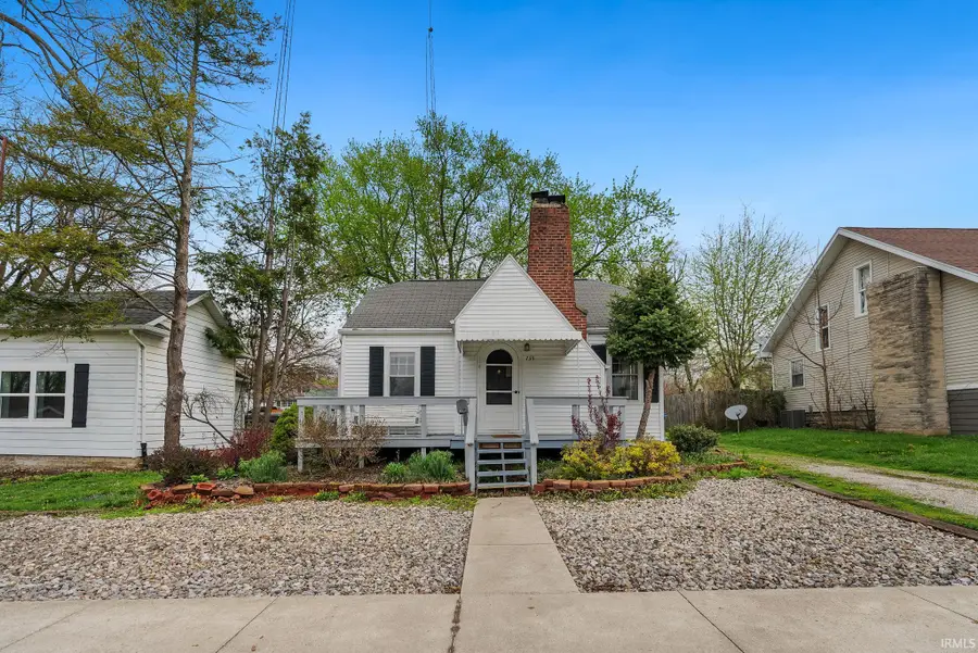 735 E Main Street, Warsaw, IN 46580 - #2