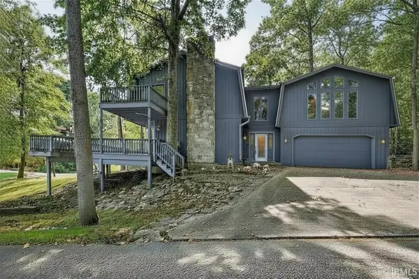 8002 N Lakeview Drive, Unionville, IN 47468