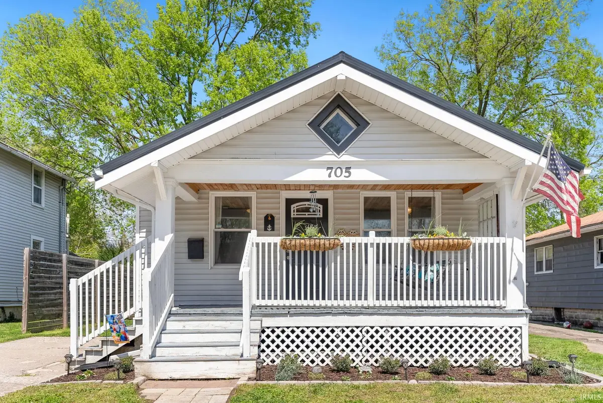 705 Anderson Avenue, Fort Wayne, IN 46805 - #1