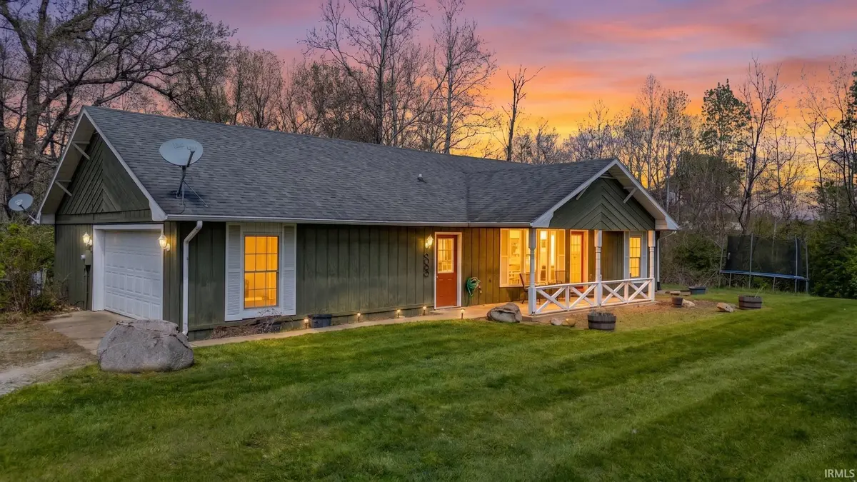 88 W Redelmans Lake Drive, New Castle, IN 47362 - #1