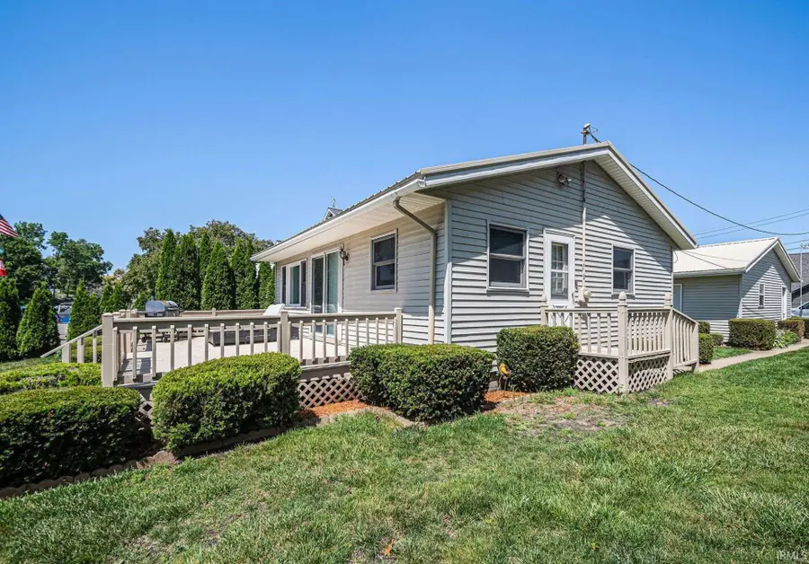 10461 N Moore Street, Syracuse, IN 46567 - #2