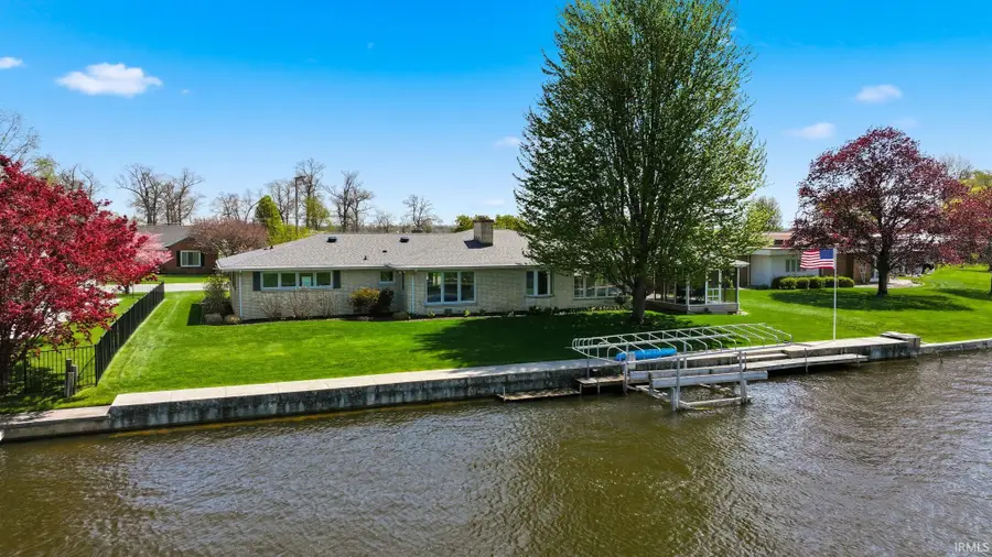 31 Fairlane Drive, Warsaw, IN 46580 - #3
