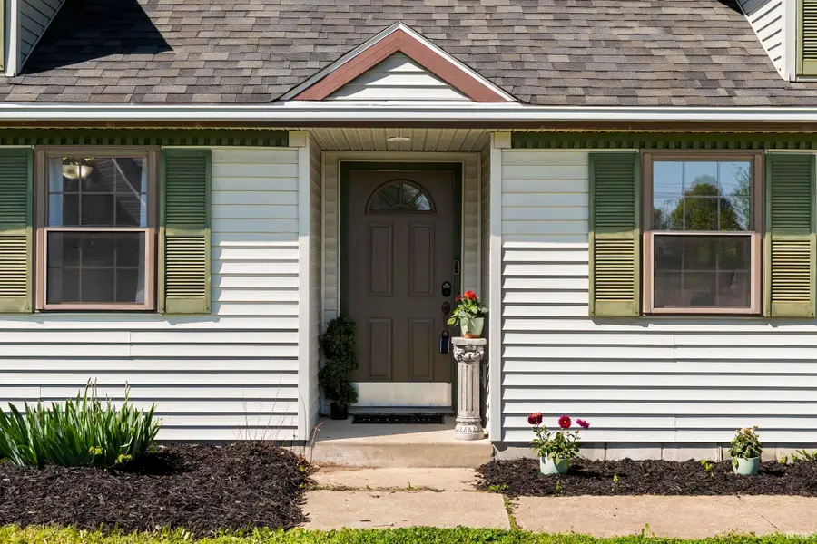 202 Heritage Drive, Delphi, IN 46923 - #3