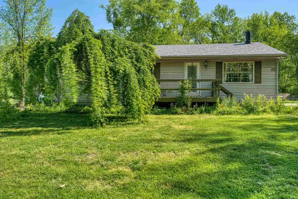 3794 Honeysuckle Drive, Boonville, IN 47601