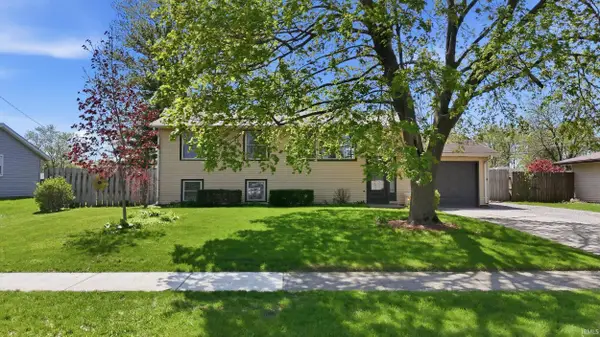 1412 Berwick Lane, New Haven, IN 46774