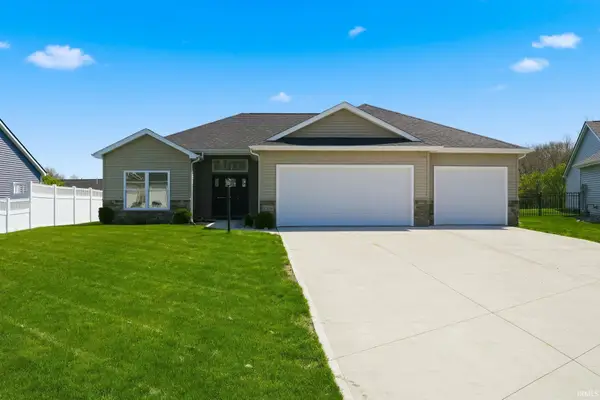 2336 Hamlet Court, Fort Wayne, IN 46818