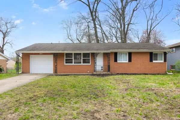19280 Dresden Drive, South Bend, IN 46637