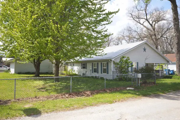 7765 N Tecumseh Drive, Walkerton, IN 46574