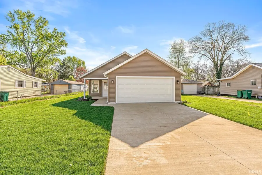 1816 Maplehurst Avenue, Mishawaka, IN 46545 - #3