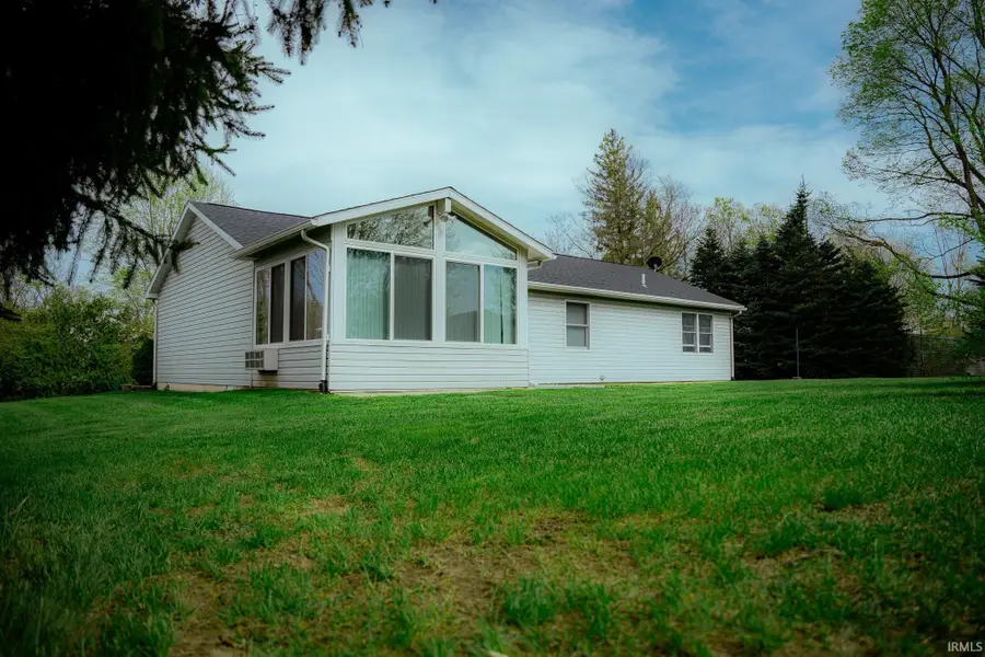 3395 N 600 E Road, Warsaw, IN 46582 - #2