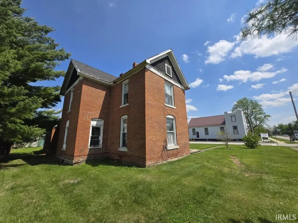 121 E North A Street, Gas City, IN 46933 - #1