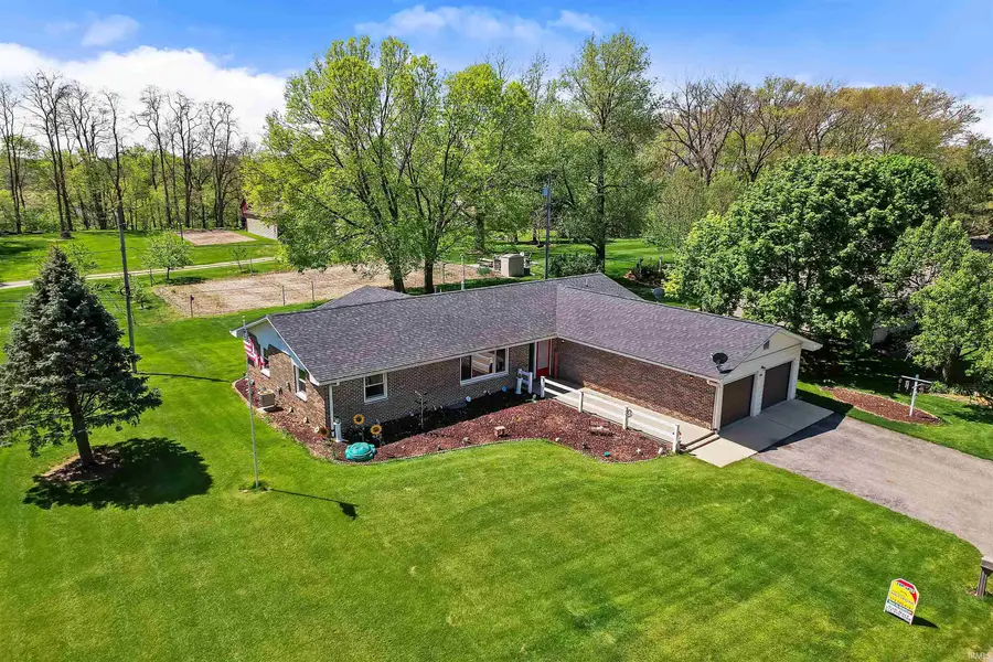 893 E Hilltop Court, Monticello, IN 47960 - #3