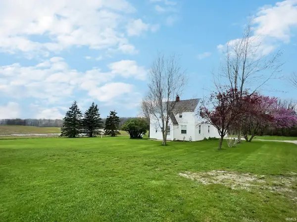 3689 County Road 4, Ashley, IN 46805