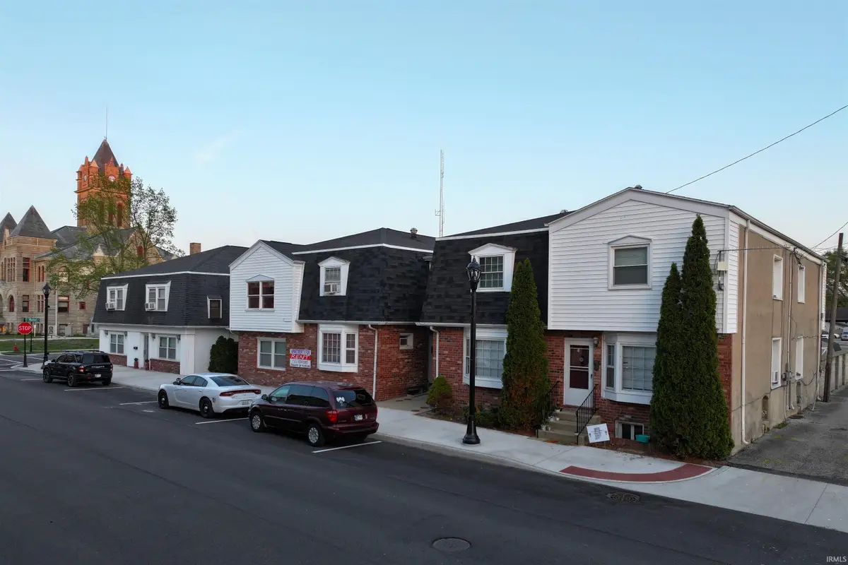 101 W Main Street, Winamac, IN 46996 - #1