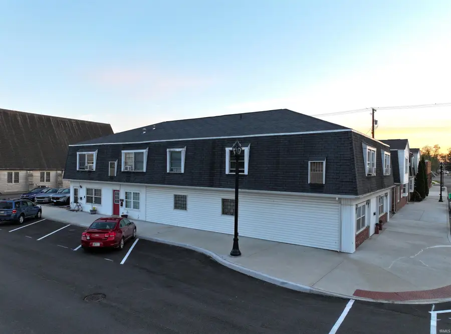 101 W Main Street, Winamac, IN 46996 - #3