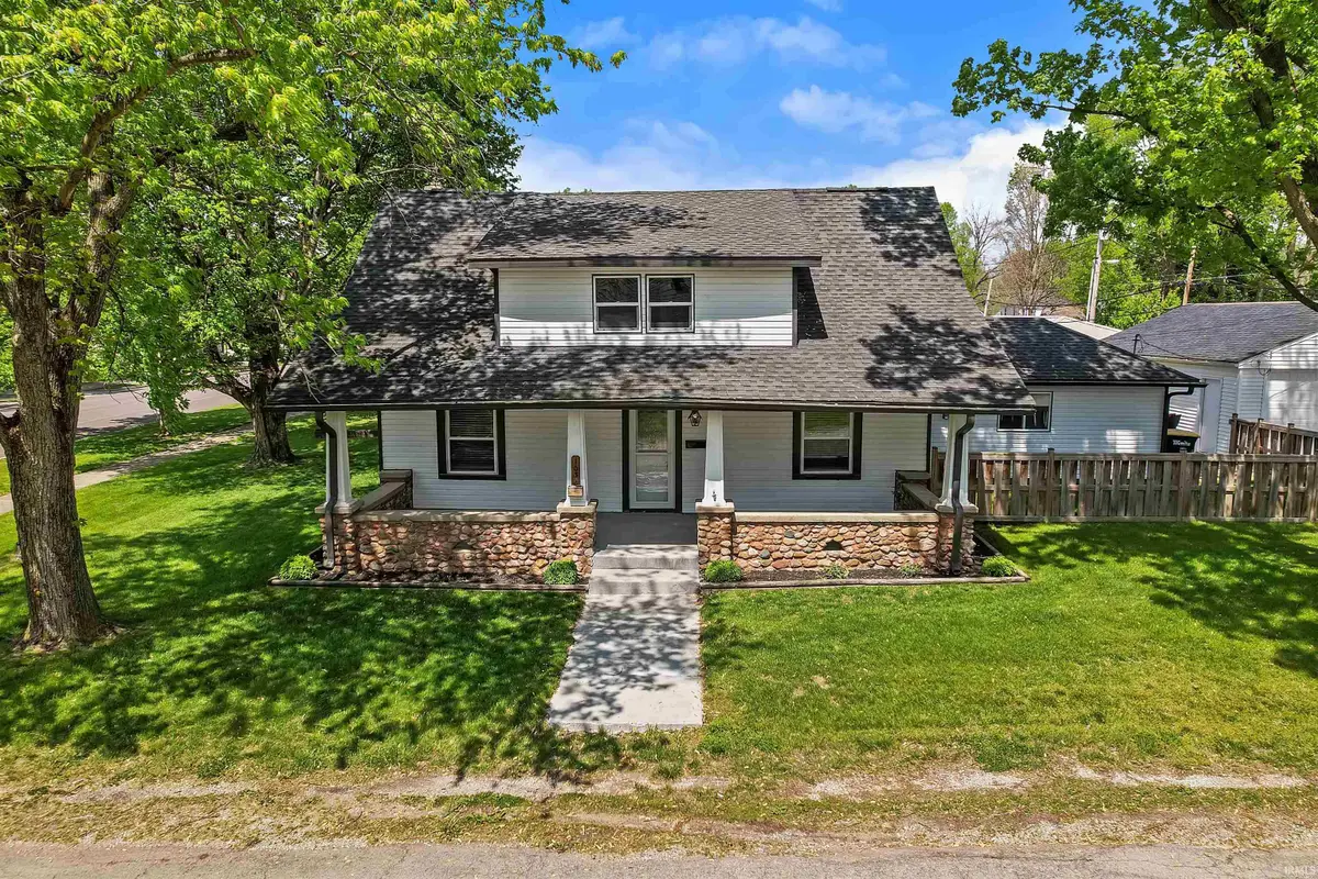 103 E Harrison Street, Delphi, IN 46923 - #1