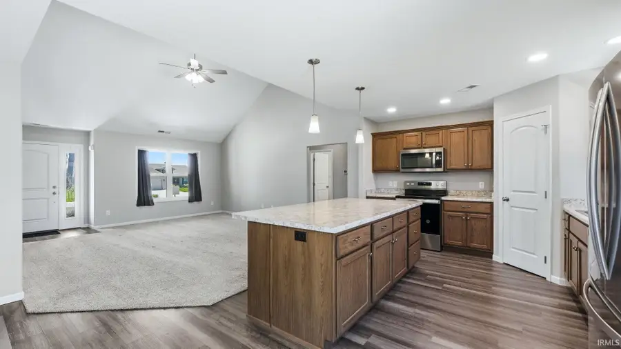 684 S Cottonwood Court, Columbia City, IN 46725 - #3