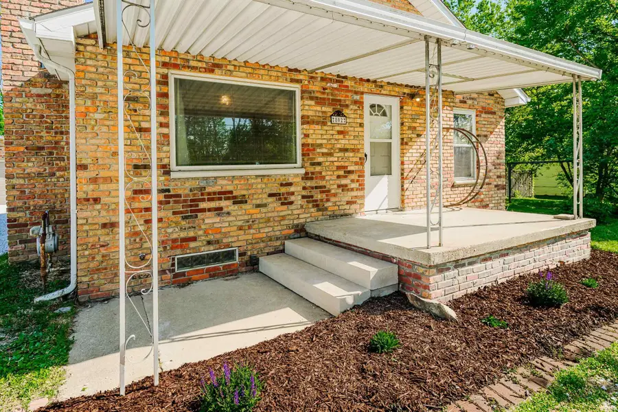 802 W Country Club, Bloomington, IN 47403 - #3