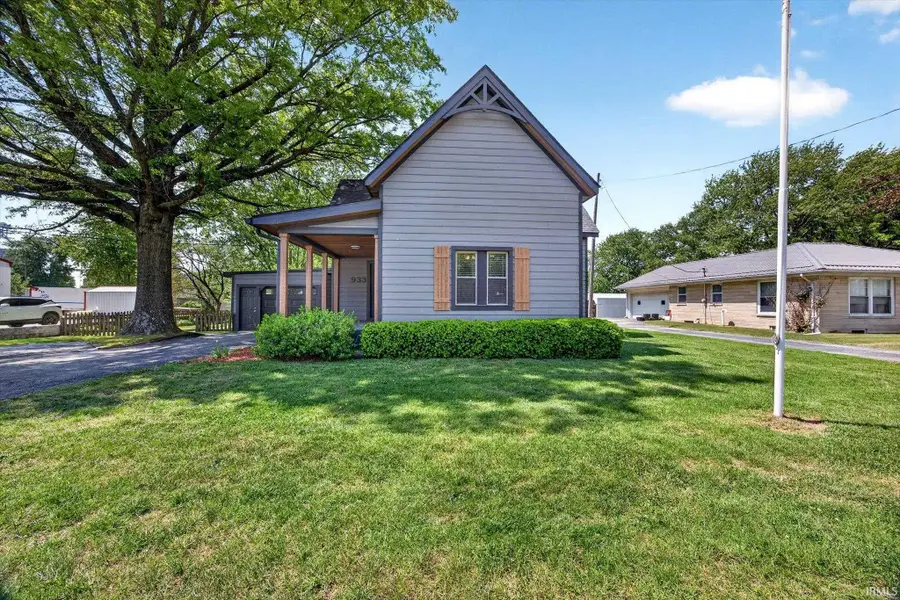 933 2nd Street, Plainville, IN 47568 - #2