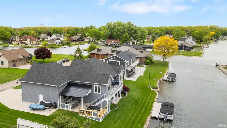 51055 Twilight Dr, Elkhart, IN 46514 - #2