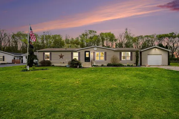 54720 Merry Drive, Elkhart, IN 46517