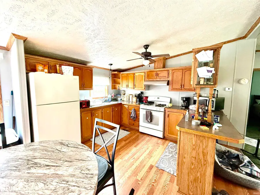 7174 N 725 W, Winamac, IN 46996 - #3