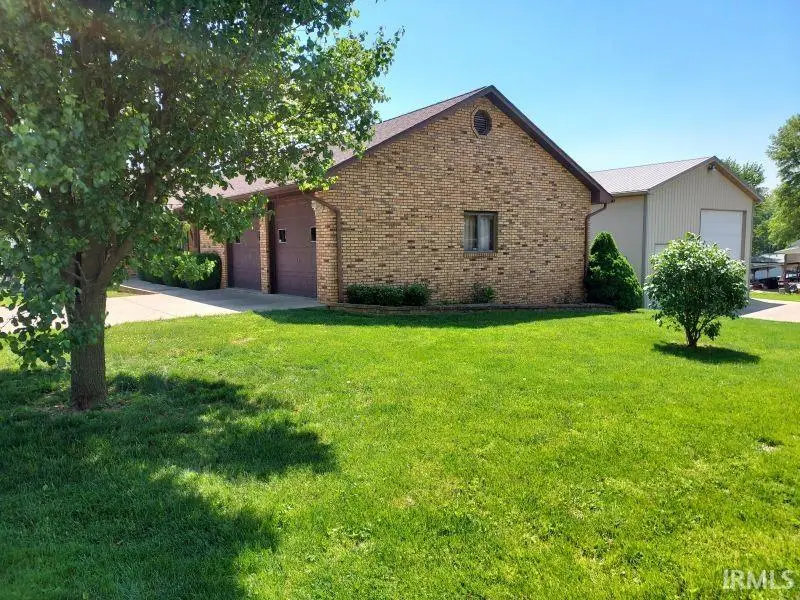 5352 E Sycamore Street, Dubois, IN 47527 - #2