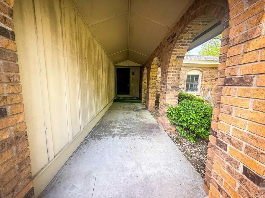 1511 Brookwood Drive, Elkhart, IN 46514 - #3