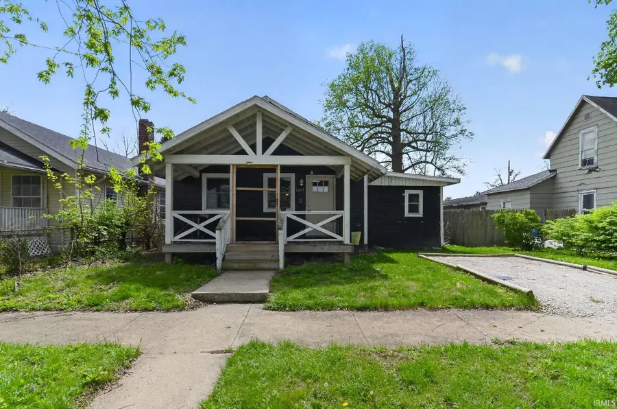 1617 W 3rd Street, Marion, IN 46952 - #2