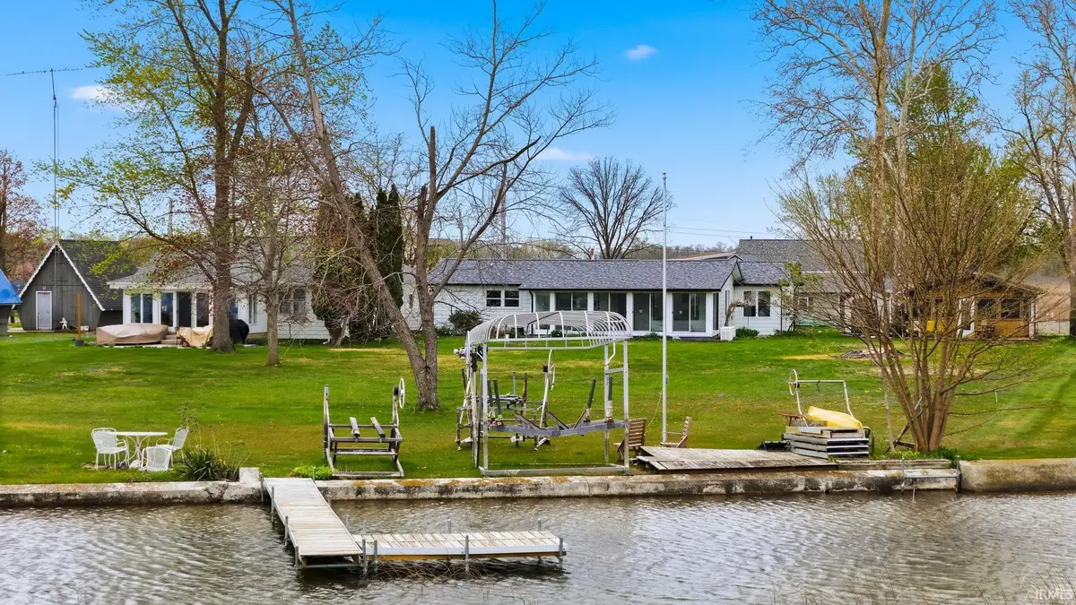 110 Ems C19 Lane, Warsaw, IN 46582 - #1