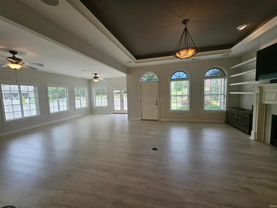 8018 Wolf Creek Court, Evansville, IN 47712 - #3