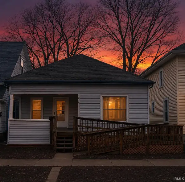 215 S Morton Street, Kendallville, IN 46755