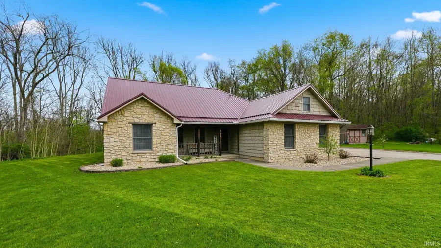 729 Arcadia Court, Kendallville, IN 46755 - #2